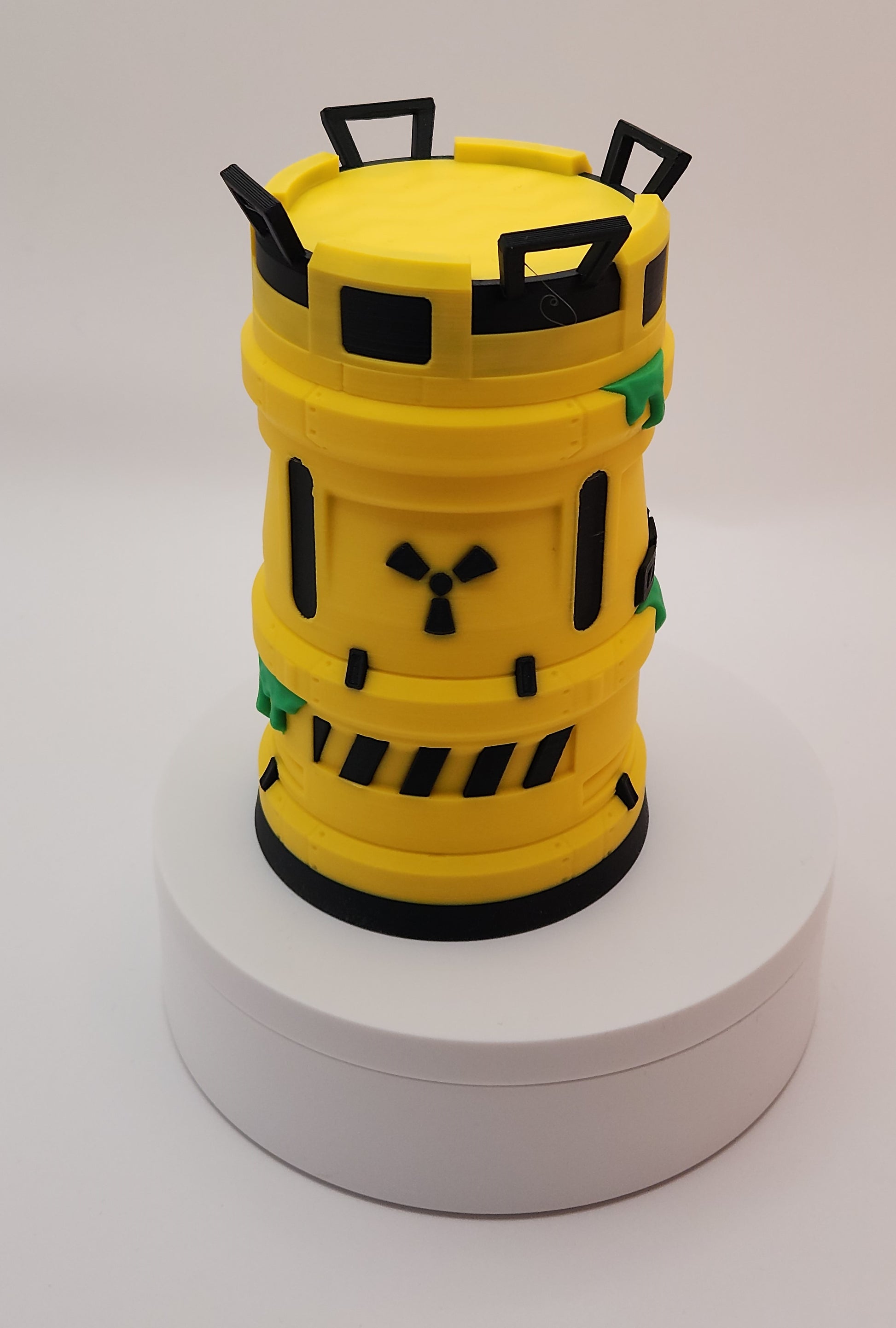 Toxic Waste Can Holder - Starzy Creations